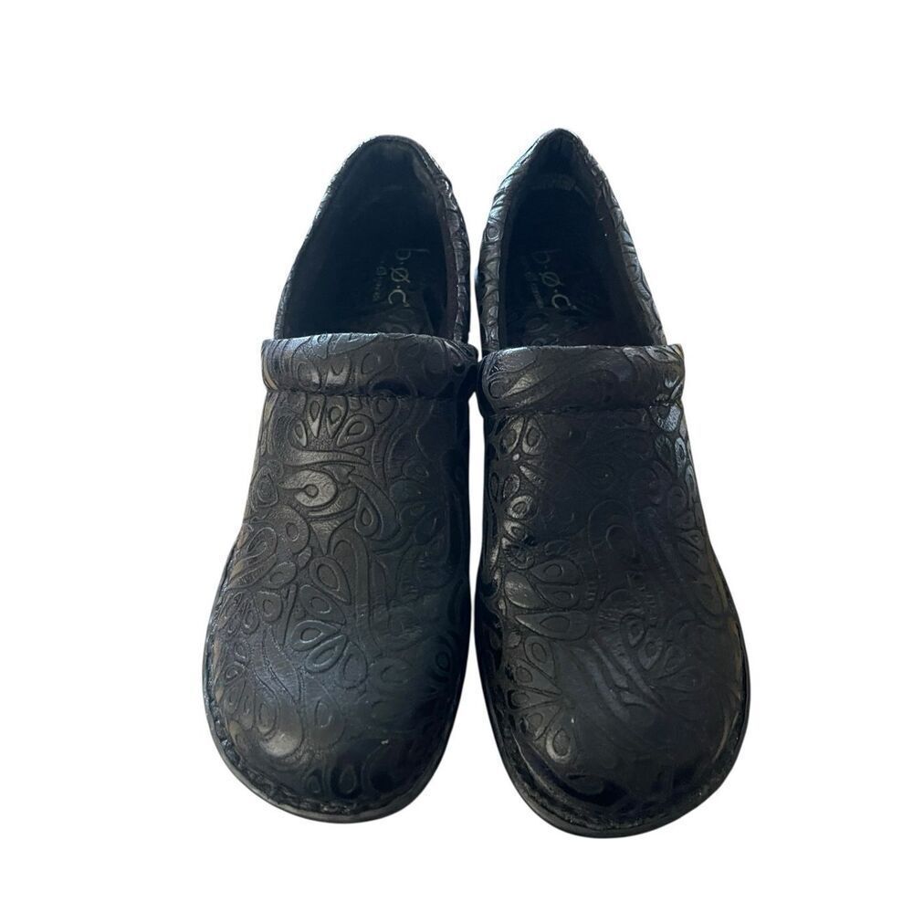 BOC Born Concept Women's Black Leather Floral Paisley Embossed Clog Size 8.5M